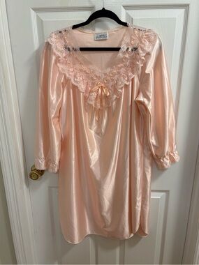 vintage Featherbed New York liquid satin night gown